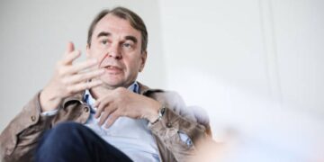 Dirk Kurbjuweit