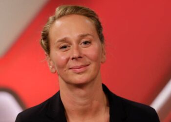 Doris Akrap