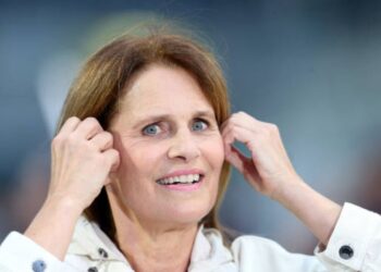 katrin müller-hohenstein